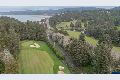 41 Fern St, Lincoln Beach, OR 97388 - Photo 36