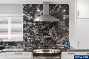 684 Northwest Jasper Street, Dallas, OR 97338 - Photo 16