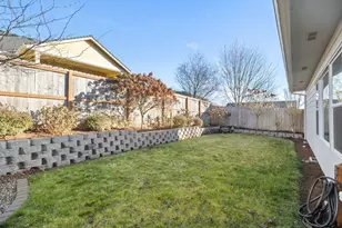 1830 West Meadows Dr NW, Salem, OR 97304 - Photo 38