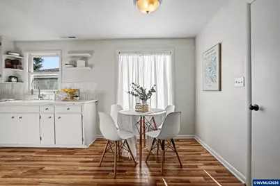 820 West Vista Av S, Salem, OR 97302 - Photo 14