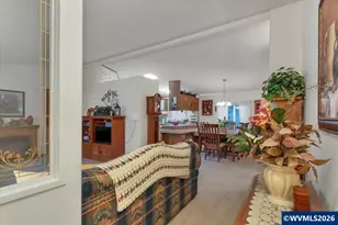 3460 Hidden View Ln NE, Salem, OR 97305 - Photo 6