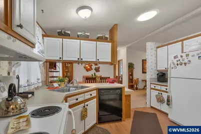 3460 Hidden View Ln NE #10, Salem, OR 97305 - Photo 18