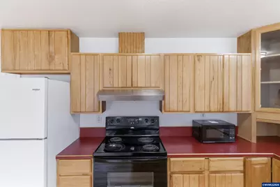 4376 Amherst Ct NE, Salem, OR 97305 - Photo 16