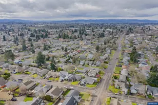 4376 Amherst Ct NE, Salem, OR 97305 - Photo 38