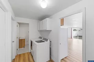 4376 Amherst Ct NE, Salem, OR 97305 - Photo 32