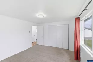 4376 Amherst Ct NE, Salem, OR 97305 - Photo 28