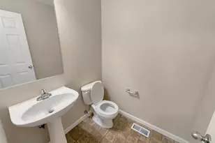 4074 Aden Pl NE, Salem, OR 97305 - Photo 4