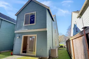 4074 Aden Pl NE, Salem, OR 97305 - Photo 18