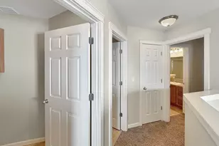 4074 Aden Pl NE, Salem, OR 97305 - Photo 6