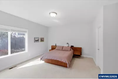 2066 NW Violet Av, Albany, OR 97321 - Photo 32