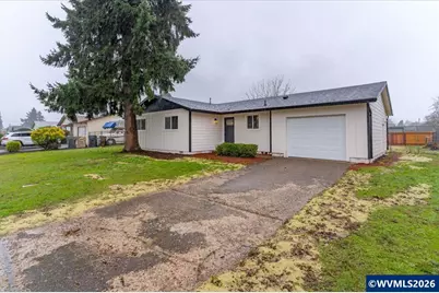 2440 S 2nd St, Lebanon, OR 97355 - Photo 2