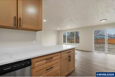 2440 S 2nd St, Lebanon, OR 97355 - Photo 12