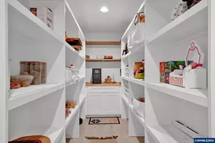 37502 Agate Dr, Lebanon, OR 97355 - Photo 12