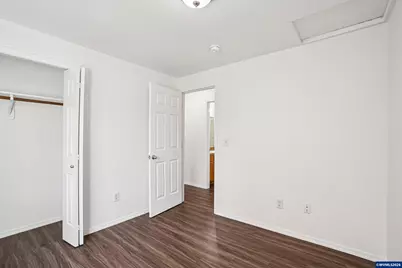 2315 SW Hannah Cir, McMinnville, OR 97128 - Photo 26