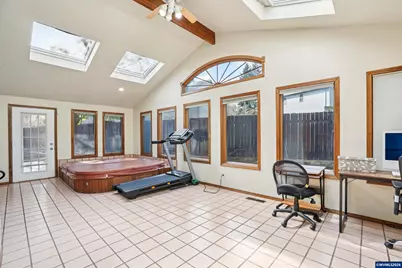 2095 Popcorn Ct NW, Salem, OR 97304 - Photo 16