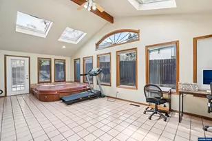 2095 Popcorn Ct NW, Salem, OR 97304 - Photo 16