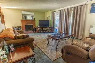 1160 Cedar St, Sweet Home, OR 97386 - Photo 20