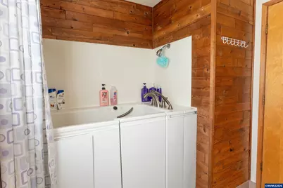 1160 Cedar St, Sweet Home, OR 97386 - Photo 34