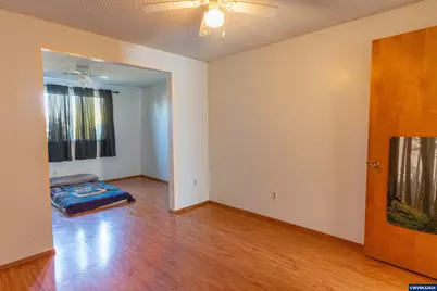 1160 Cedar St, Sweet Home, OR 97386 - Photo 28