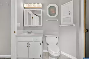 5428 Kayak Way NE, Keizer, OR 97303 - Photo 24