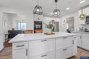 1470 Aerial Way SE, Salem, OR 97302 - Photo 12