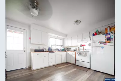 920 SE 18th Av, Albany, OR 97322 - Photo 24