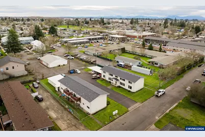 910 SE 18th Av, Albany, OR 97322 - Photo 12