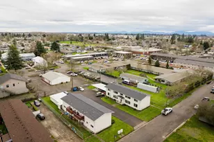 910 SE 18th Ave, Albany, OR 97322 - Photo 12