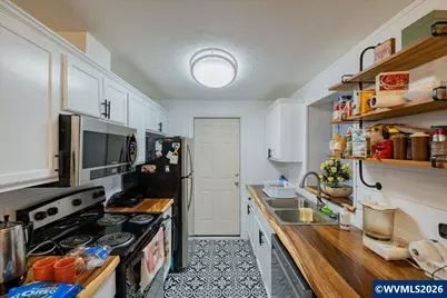 2990 Harding Ct, Sweet Home, OR 97386 - Photo 8