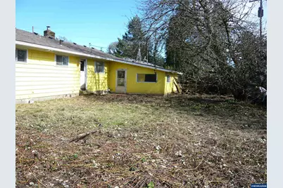 1371 B St, Independence, OR 97351 - Photo 16