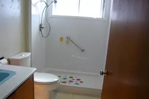 1371 B St, Independence, OR 97351 - Photo 14