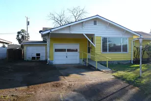 1371 B St, Independence, OR 97351 - Photo 2