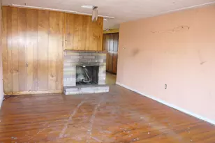 1371 B St, Independence, OR 97351 - Photo 4