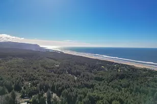 290 SW Newton Dr, Waldport, OR 97394 - Photo 40