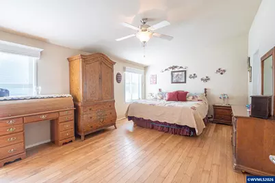 290 SW Newton Dr, Waldport, OR 97394 - Photo 22