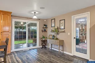 4637 Sunflower Way NE, Salem, OR 97305 - Photo 8