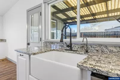 782 Lockwood Ln S, Salem, OR 97302 - Photo 10