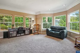 37310 Fawn Dr, Lebanon, OR 97355 - Photo 10