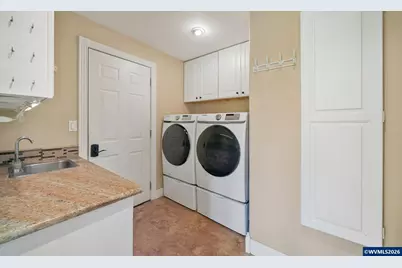 37310 Fawn Dr Dr, Lebanon, OR 97355 - Photo 24