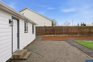 4639 Wyoming Ave NE, Salem, OR 97305 - Photo 22