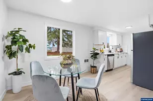 4639 Wyoming Ave NE, Salem, OR 97305 - Photo 8