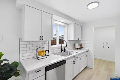 4639 Wyoming Av NE, Salem, OR 97305 - Photo 10