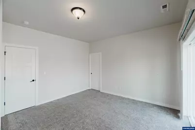 384 Market St NE, Salem, OR 97301 - Photo 26