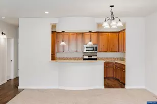 384 Market St NE, Salem, OR 97301 - Photo 6