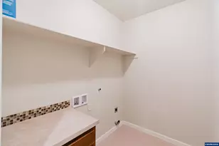 384 Market St NE, Salem, OR 97301 - Photo 46