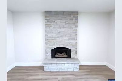 1050 Cardinal St NW, Salem, OR 97304 - Photo 6