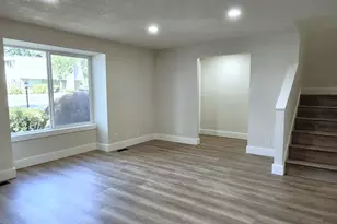 1050 Cardinal St NW, Salem, OR 97304 - Photo 8