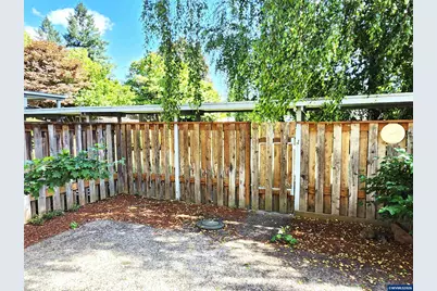 1050 Cardinal St NW, Salem, OR 97304 - Photo 30
