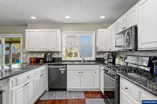 7503 Shadowwood St NE, Keizer, OR 97303 - Photo 12