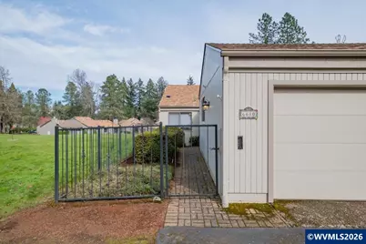 6680 Continental Cir SE, Salem, OR 97306 - Photo 2